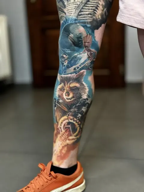 Leg sleeve Pop Culture en couleur avec Rocket et Groot des Gardiens de la Galaxie